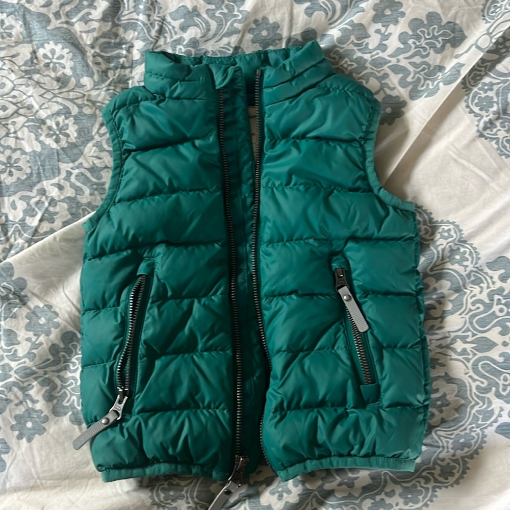 Hanna Andersson puffer vest